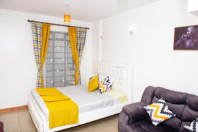 LN Newly Furnished West Suite